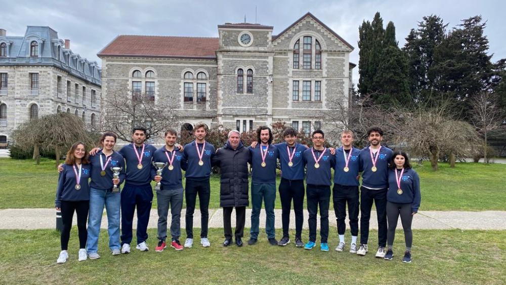 Boğaziçi Üniversitesi Kürek Takımı sezonu madalyalarla açtı