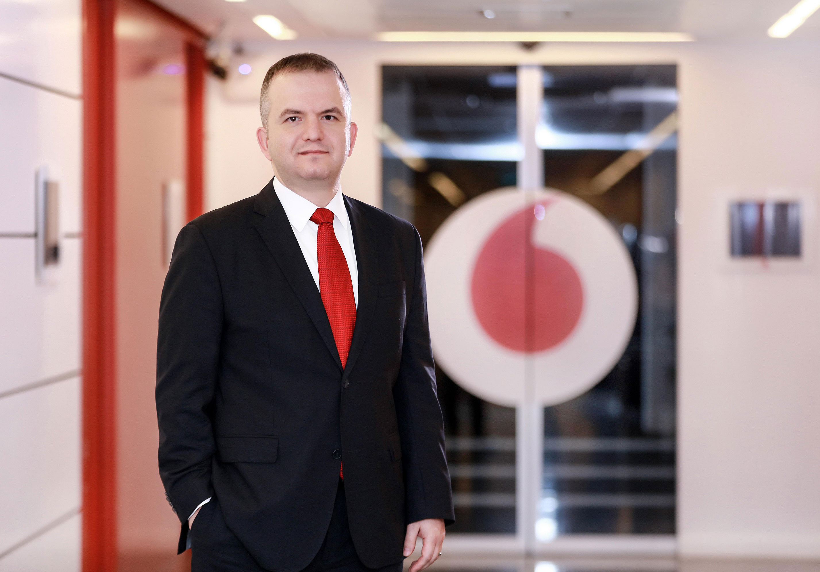 Emre Ergun, Vodafone Telekomünikasyon A.Ş. 'ye Müşteri Operasyonlarından Sorumlu İcra Kurulu Başkan Yardımcısı olarak atanmıştır.
