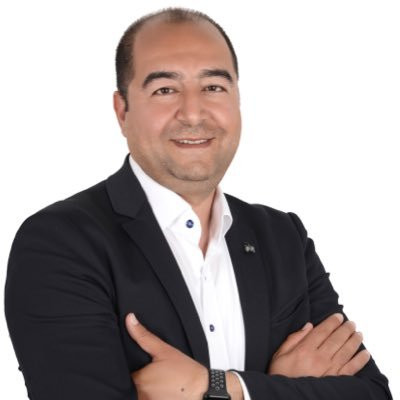 Veli Murat Çelik, Defne Telekominikasyon A.Ş.'ye CEO olarak atanmıştır.