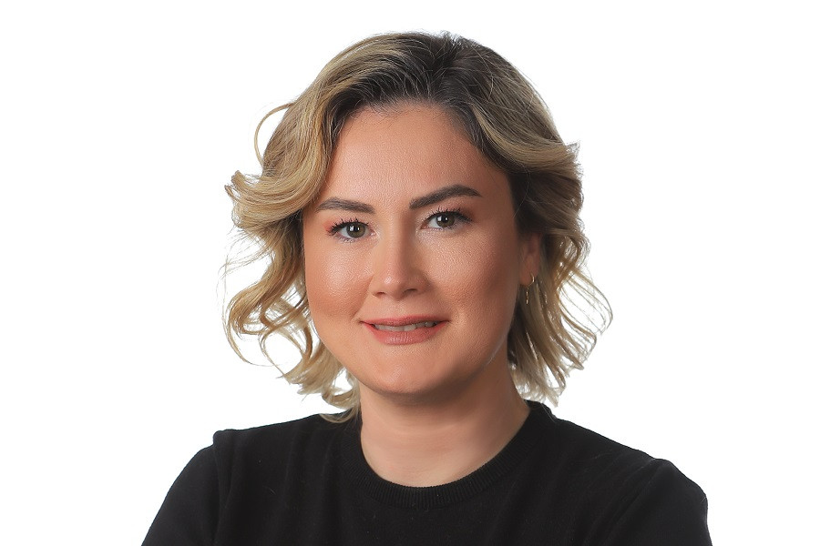 İpek Süzmetaş (Management '03), was appointed as Pepsico Turkey Finance Senior Director.