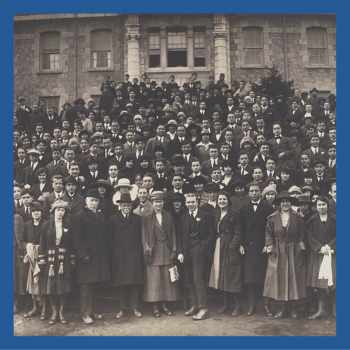 Robert Collage American Girl Collage and Boğaziçi University Archive