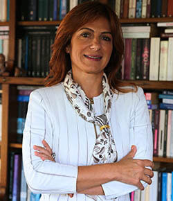 Lale Saral Develioğlu, Yıldız Holding'e Türkiye Pazarlama Başkanı olarak atanmıştır.