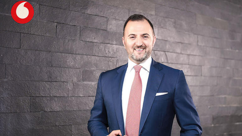 Bülent Bayram, Vodafone Telekomünikasyon A.Ş'ye İngiltere Grup Fonksiyonları İşe Alım ve İşveren Markası Direktörü olarak atanmıştır.
