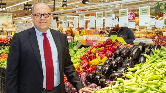Ziya Hakan Ergin, CarrefourSA Carrefour Sabancı Ticaret Merkezi A.Ş.'ye Genel Müdür olarak atanmıştır.