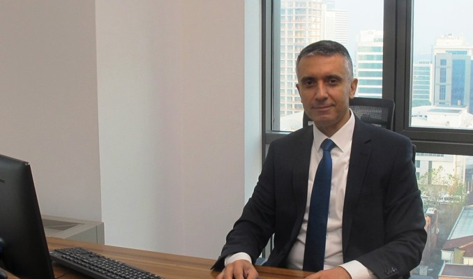 Ali İhsan Arıdaşır, Anadolubank A.Ş.'ye Kredi Tahsis Bölümünden Sorumlu Genel Müdür Yardımcısı olarak atanmıştır.