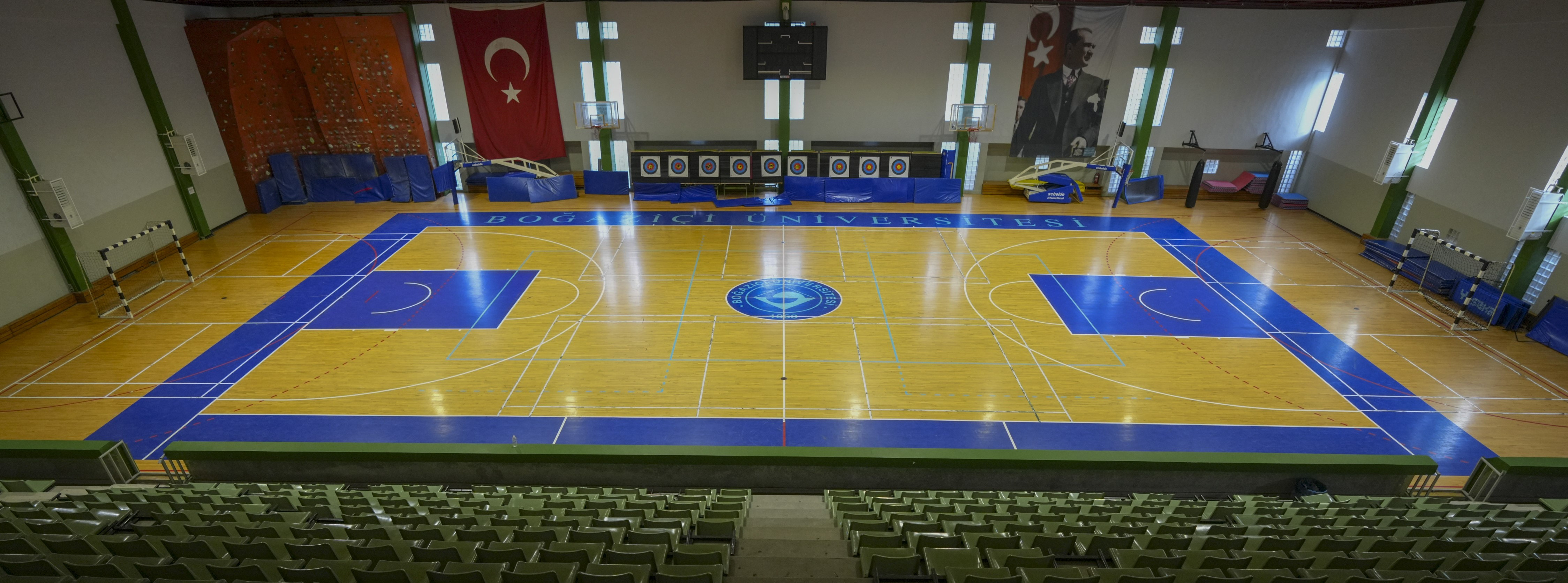 Uçaksavar Kampüsü Kapalı Spor Salonu 