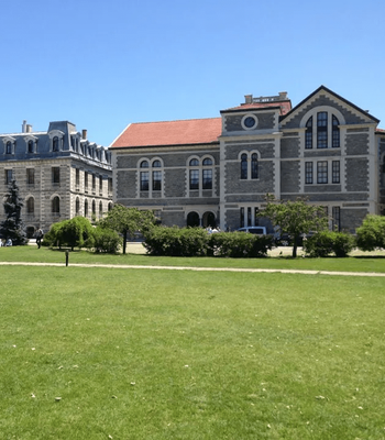 Kampüsler