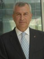  Yavuz Erkut