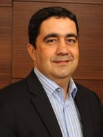  Renan Özyerli