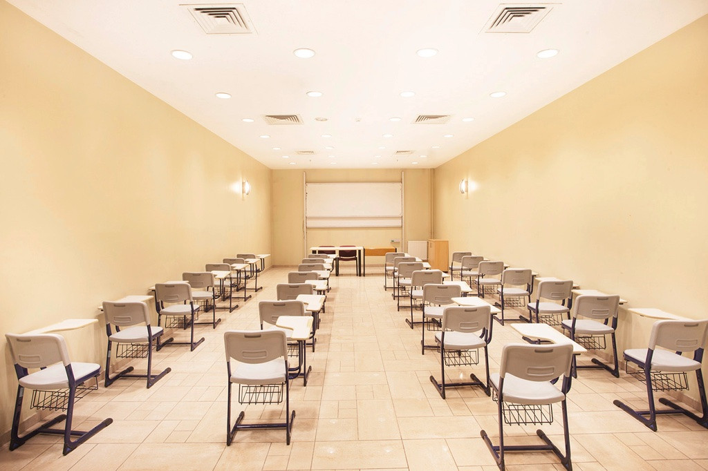 Seminer Salonu 3