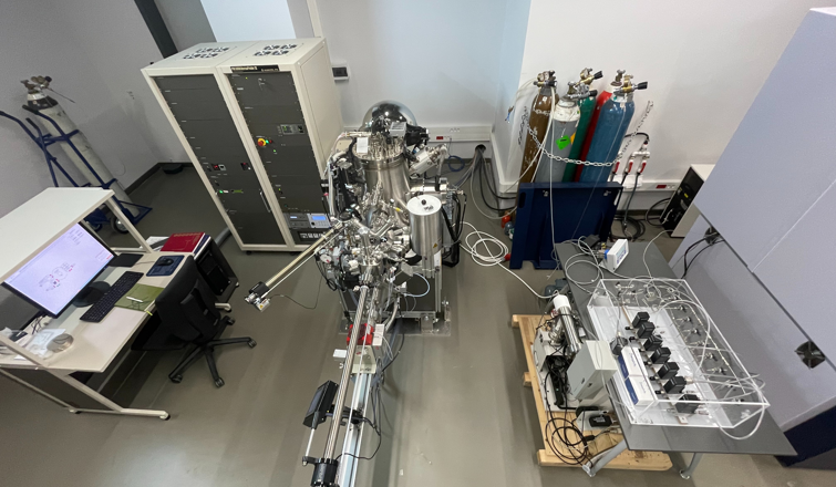 X-Ray Photoelectron Spectroscopy (XPS)