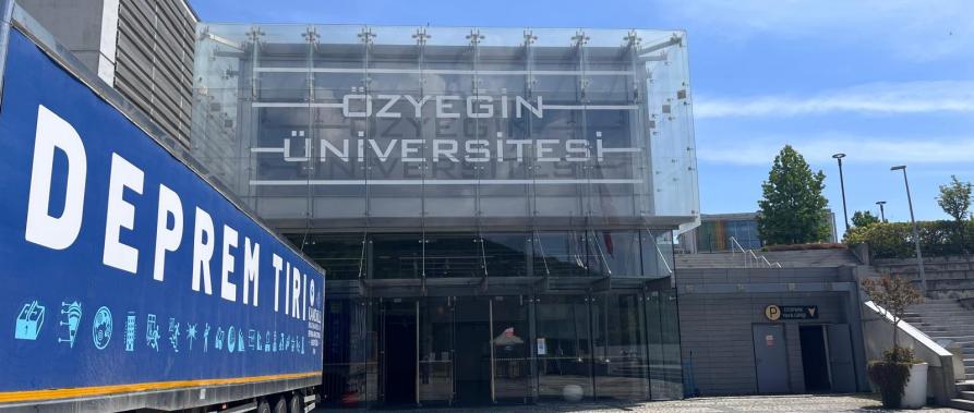 Özyeğin Üniversitesi öğrencilerine ve çalışanlarına deprem eğitimi verildi.