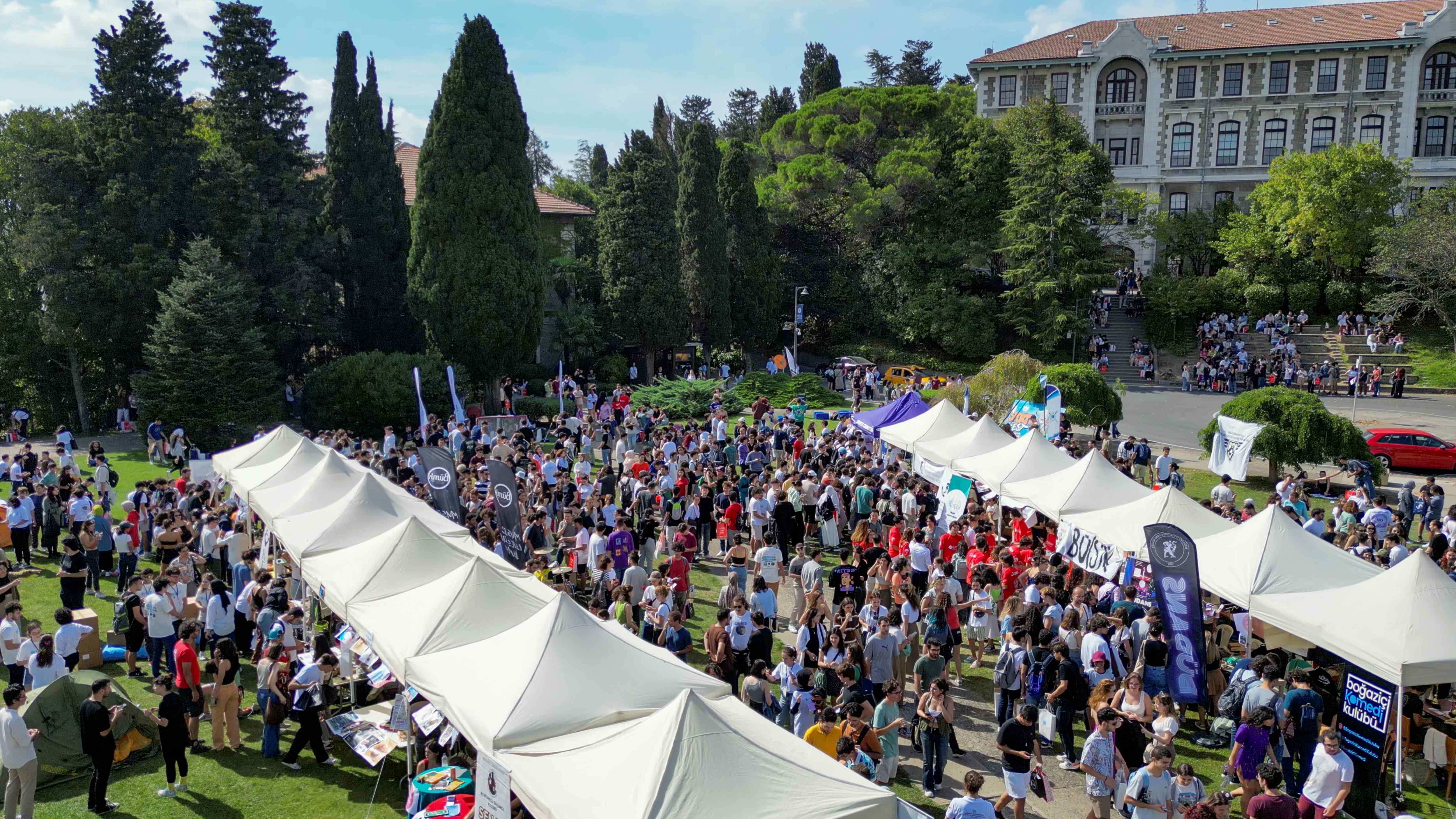 Hayatı Kampüste Yaşa!