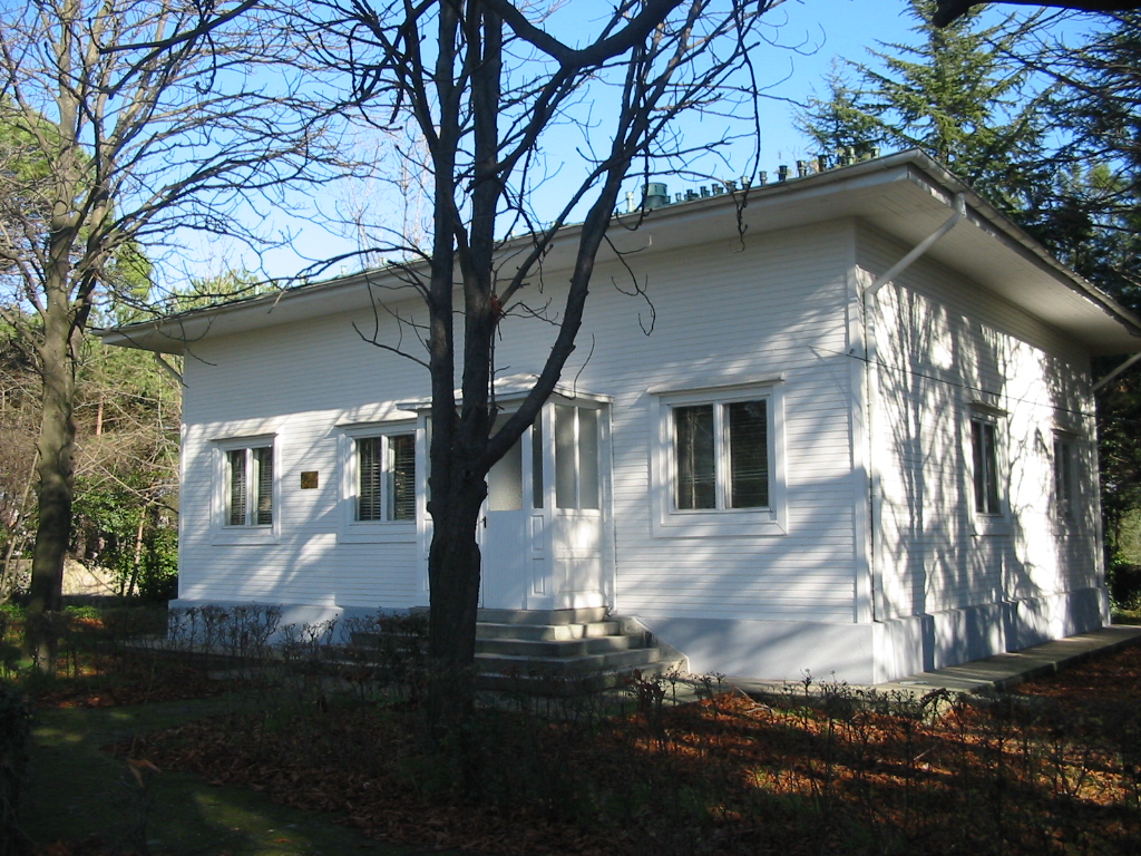 Welcome to the Geomagnetism Laboratory