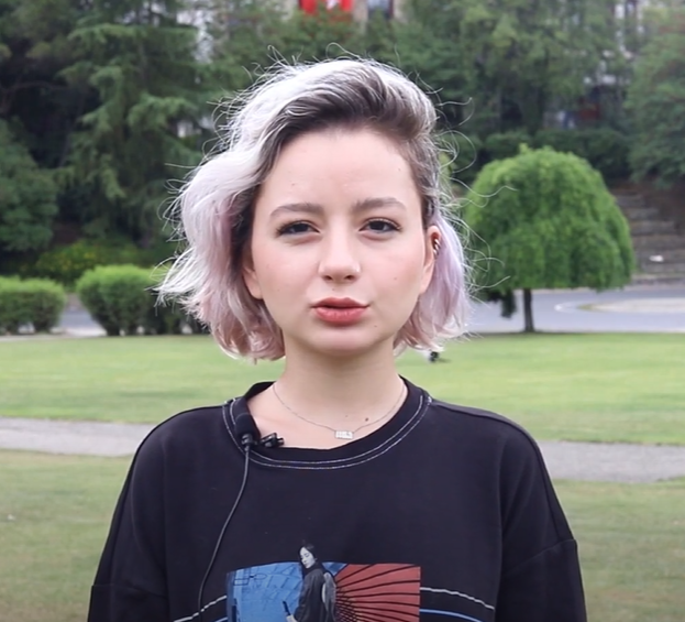 Bir Dakikada Yurt Olanakları