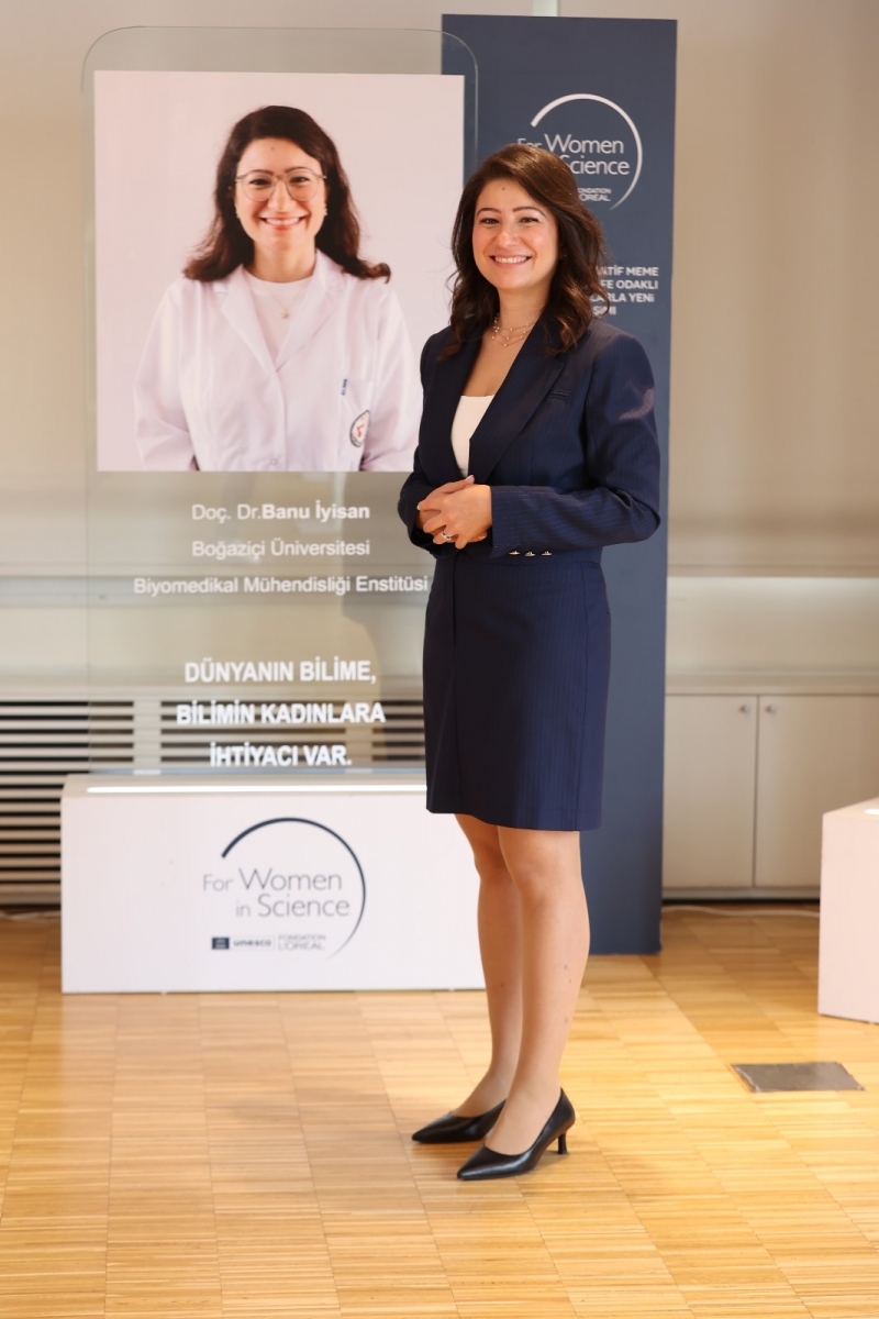 Assoc. Prof. Dr. Banu İyisan Award Ceremony